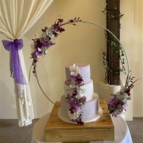 fwthumbn cake 2.jpg